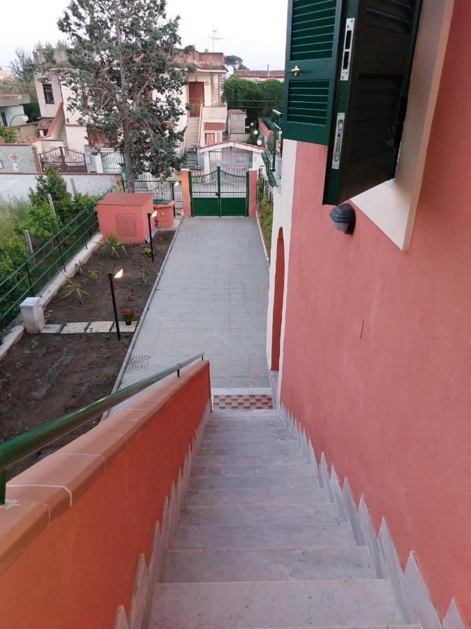 Esther Guest House 卡斯特沃托诺 外观 照片