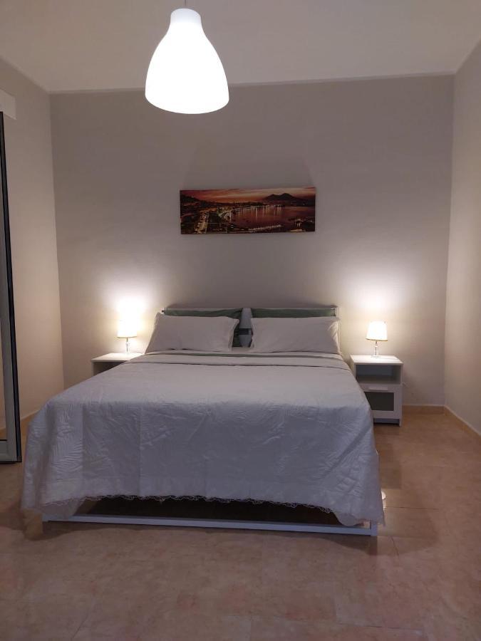Esther Guest House 卡斯特沃托诺 外观 照片