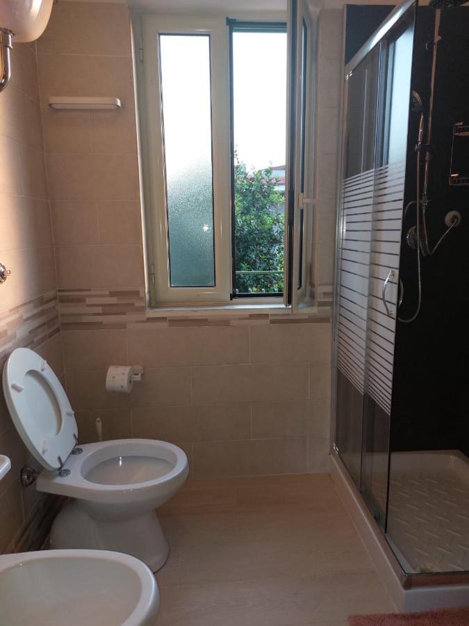 Esther Guest House 卡斯特沃托诺 外观 照片